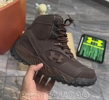 BOTA UNDER ARMOUR LA  #2