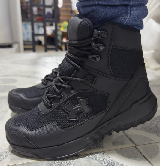BOTA UNDER ARMOUR EVA # 01 NEGRO TODO
